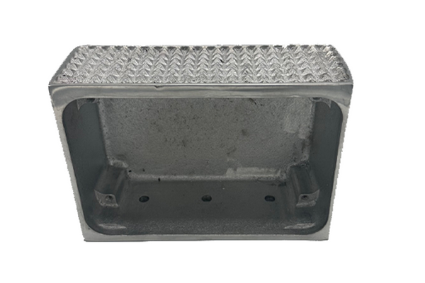 Light Housing/Step (6" x 4" Light), LH46001